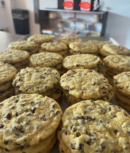 Huge Chocolate Chip Cookies One Dozen - Home Made FRESH - 2 Pounds of Cookies