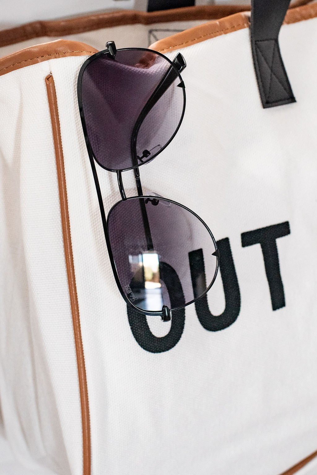 Ready to Ship | The Alex Black Gradient High Quality Unisex Aviator Sunglasses*