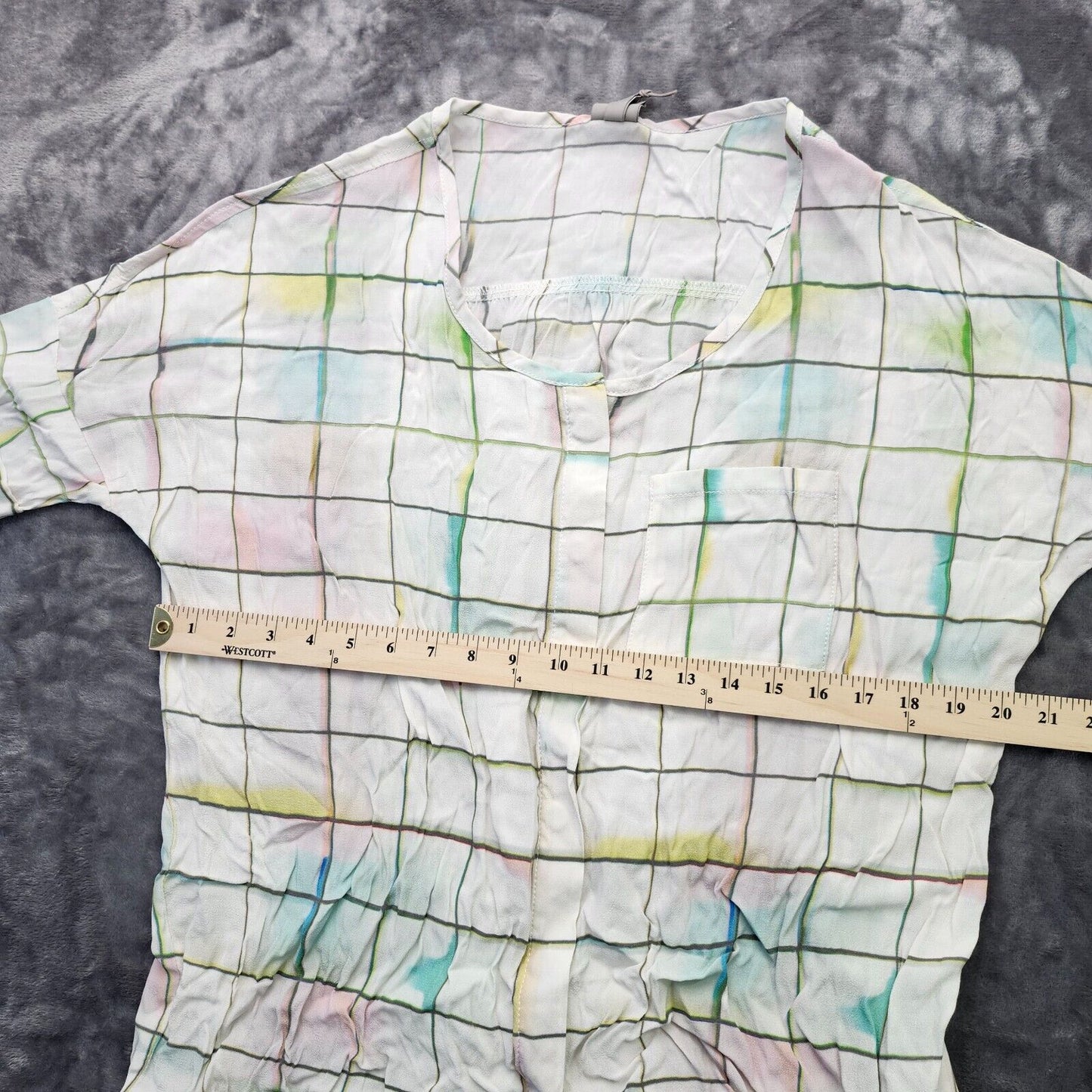 Bench Urban Wear Womens Casual button up shirt size Small