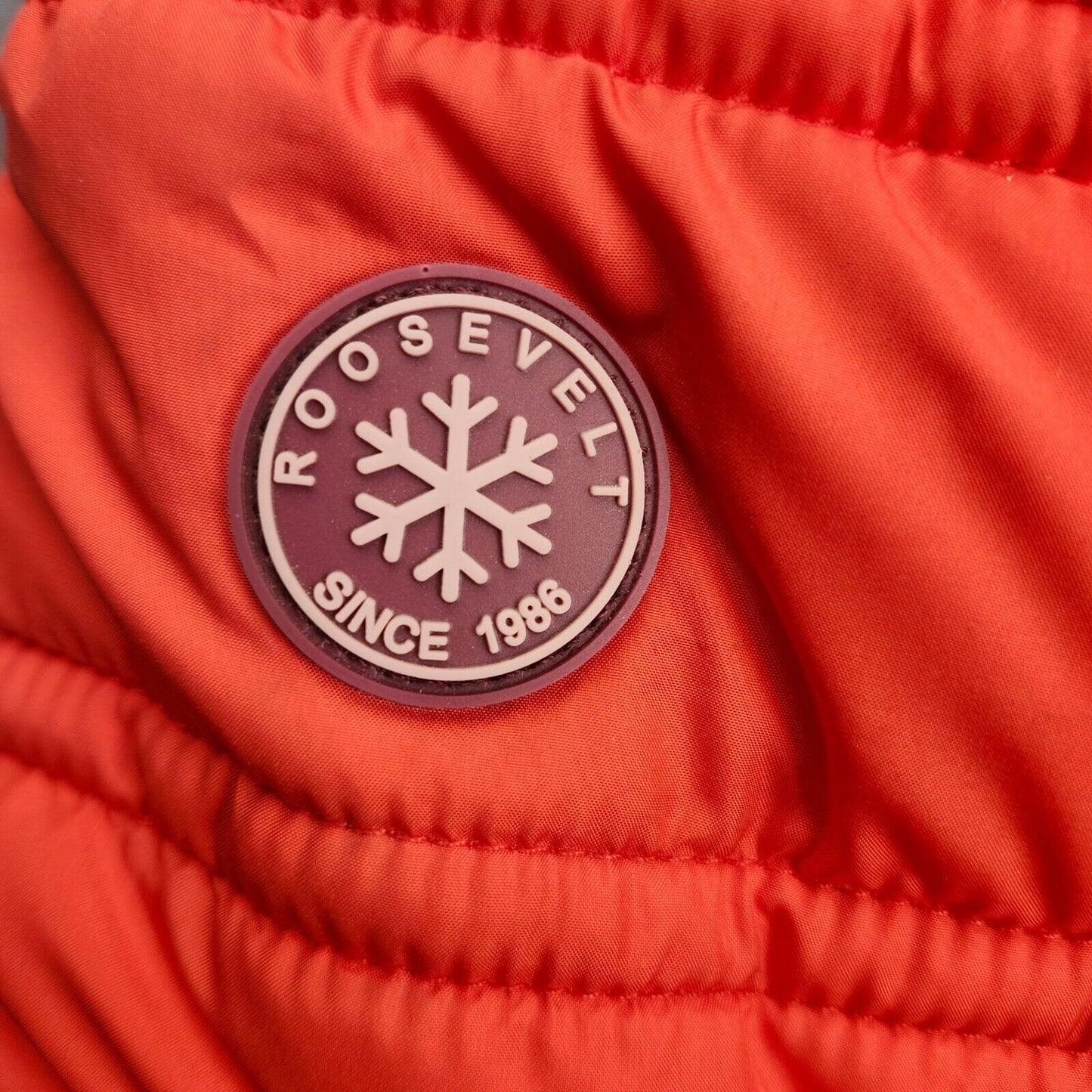 Roosevelt American College Womens Red Puffer Jacket Size Large