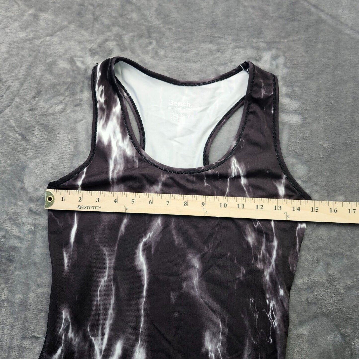NWT Bench Urban Wear Womens Racerback Tank Top Size Small BLK