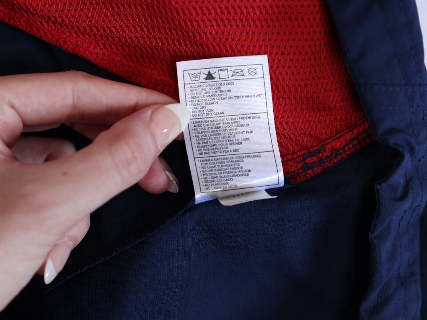 Nike Boston Red Socks 1/4 Zip Wind breaker with Hood Size M