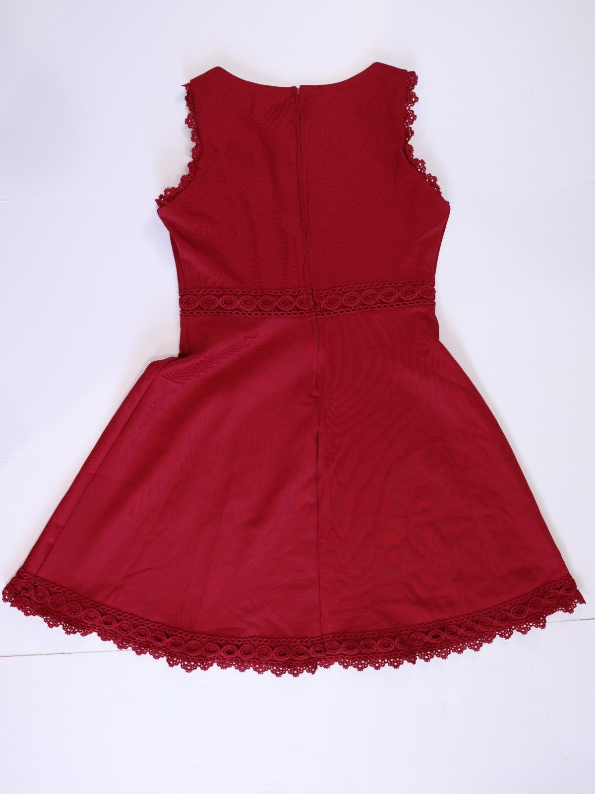 Rare Editions Youth Girls Size 16 Sleeveless Lace Trim A Line Dress in Red