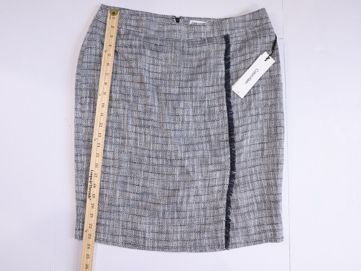 Calvin Klein Gray Pencil Skirt Size 14 Tweed