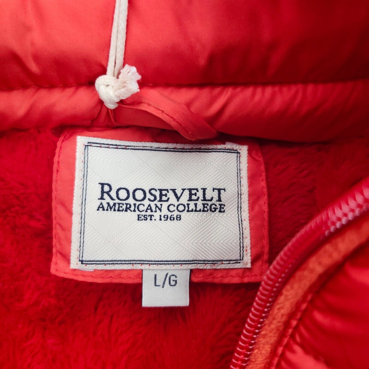 Roosevelt American College Womens Red Puffer Jacket Size Large