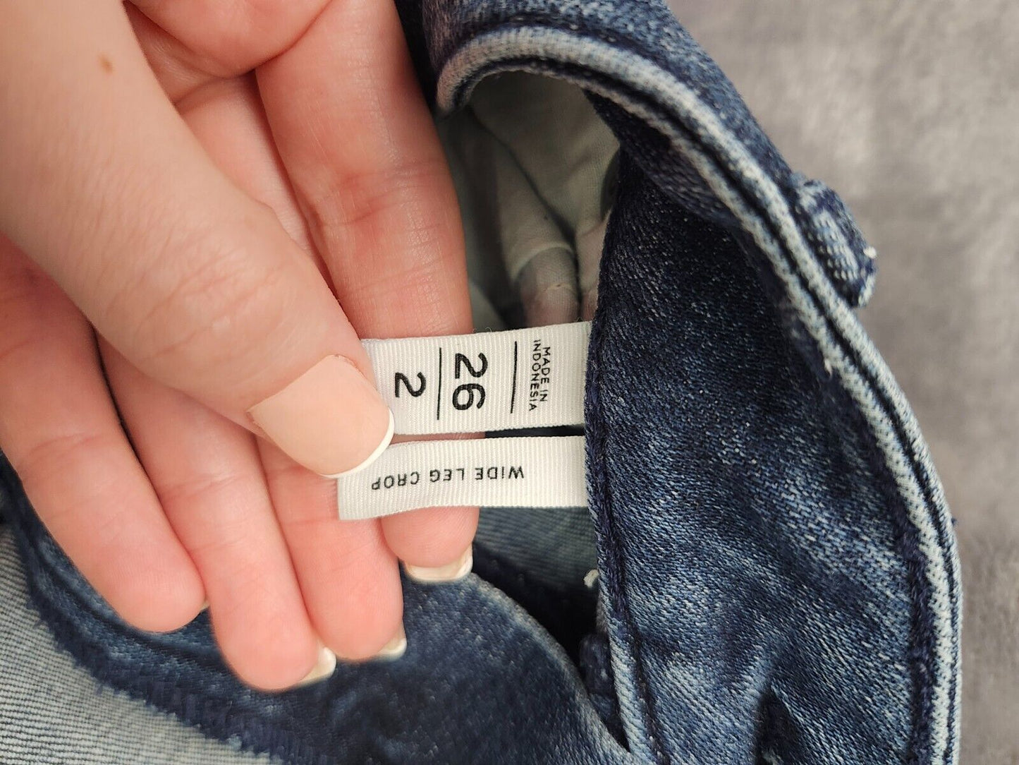 Ann Taylor Wide leg Womens Jeans Size 2