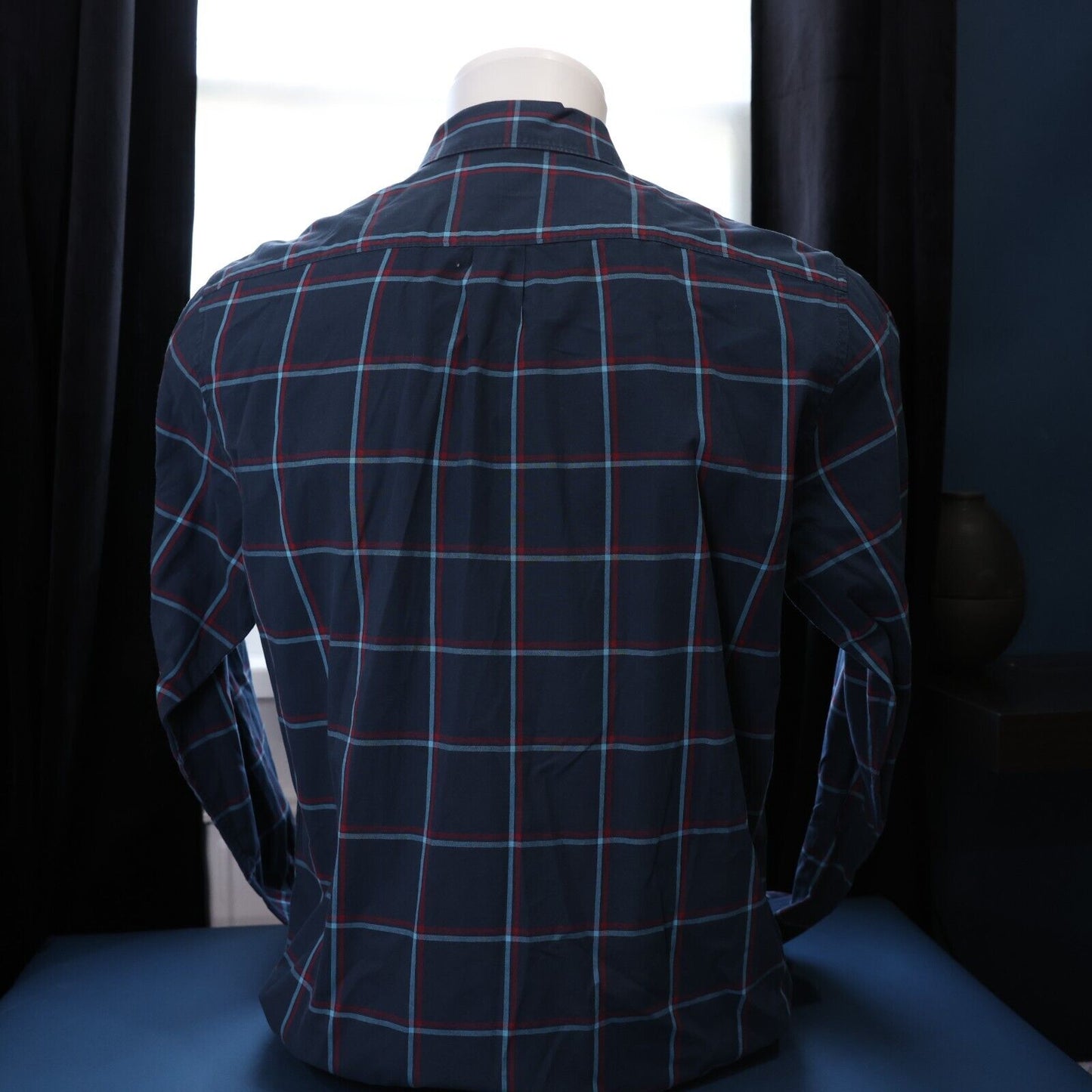 Penguin Mens Casual Button Down Heritage Slim Fit MEDIUM Blue and Red