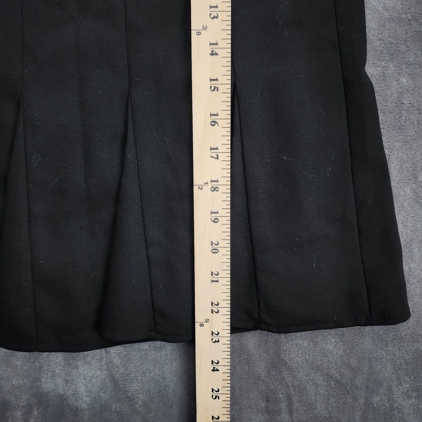 Ann Taylor Loft Classic A-Line long skirt with pleats at the bottom Size 0