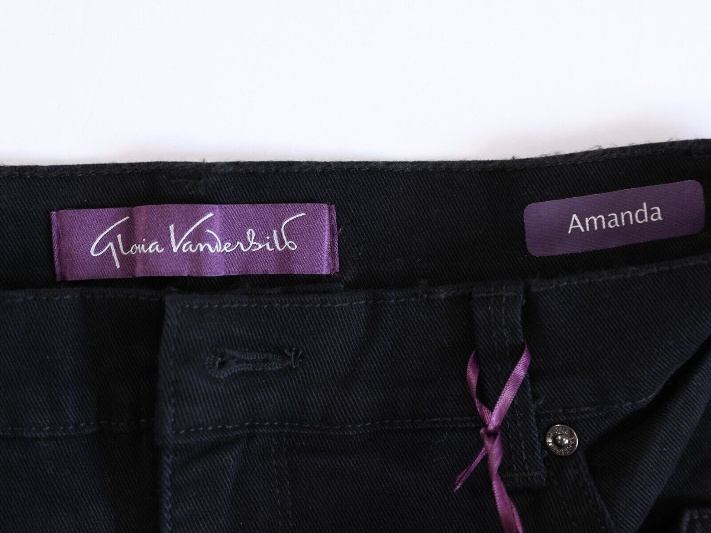 NWT gloria vanderbilt amanda jeans short slim missy size 8