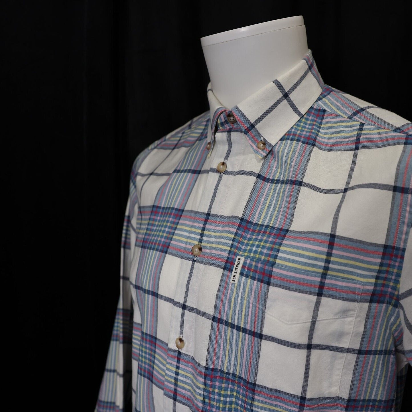 Ben Sherman Mens Button Down Patterned Shirt Size M Button Down Collar