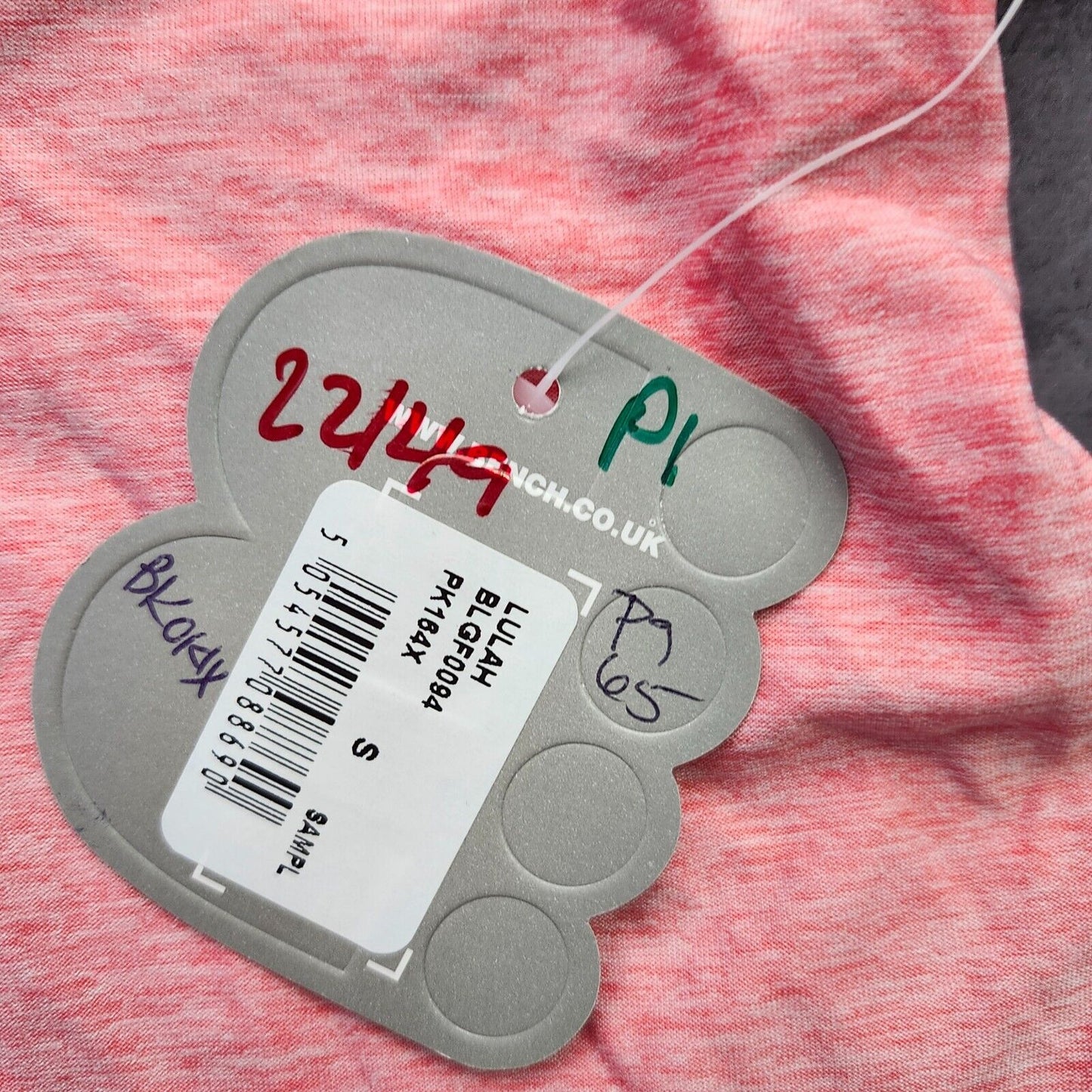 NWT Bench Urban Wear Womens T-shirt Size Small Lulah Pink
