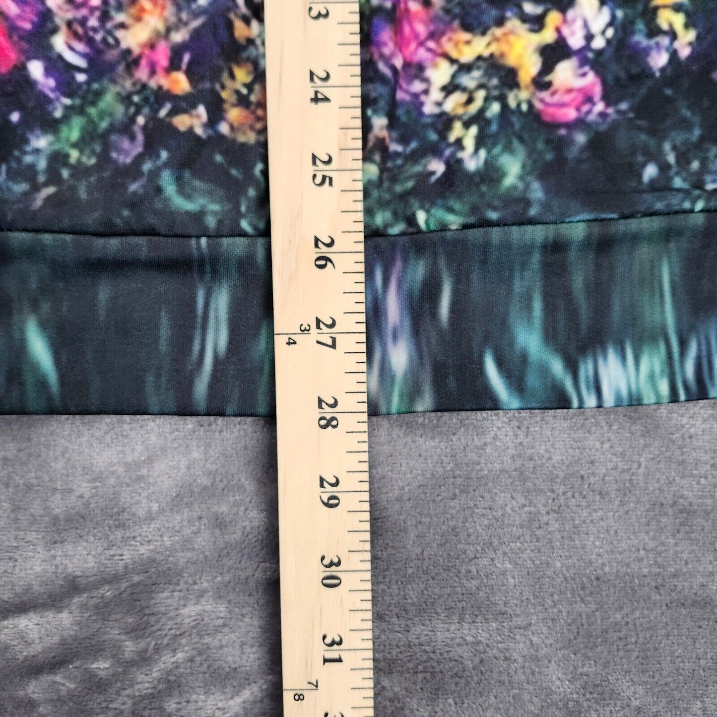 Womens Crewneck Graphic Long Sleeve Shirt Multicolored Floral Print XL