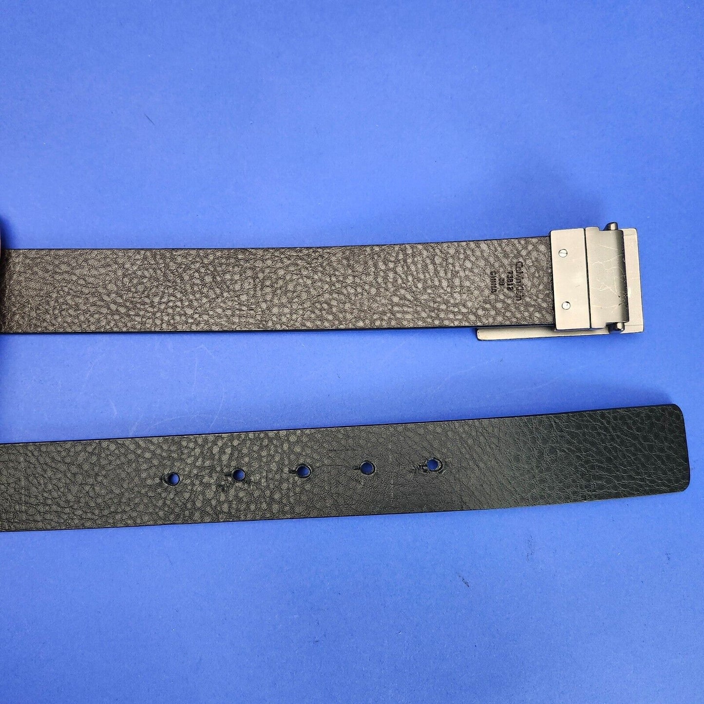 Calvin Klein Men's 36mm Genuine Leather Minimalistic Buckle Belt Black