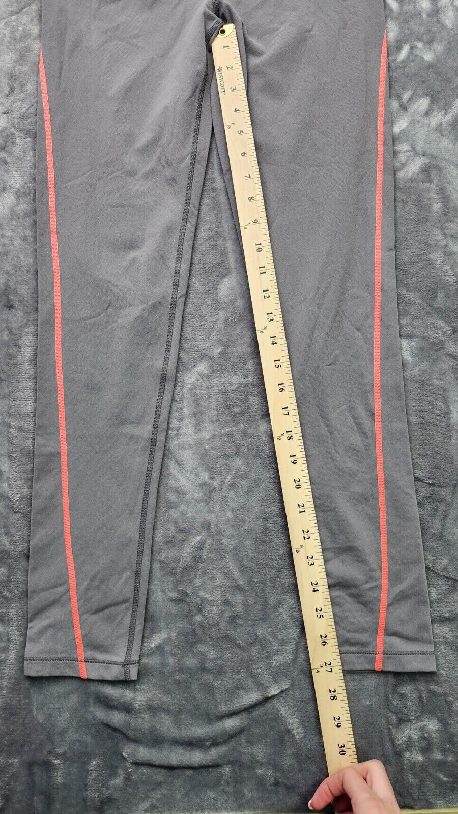NWT Bench Urban Wear Womens Yoga pants Size Small Gray/Pink