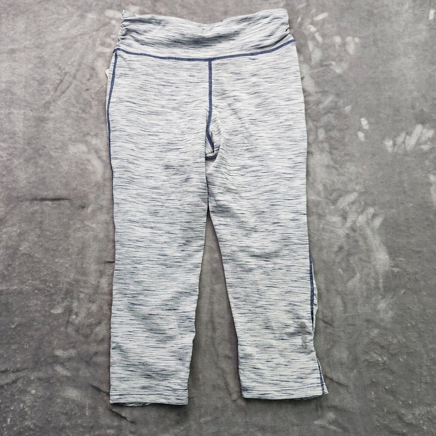 NWT Bench Urban Wear Womens Yoga Capri pants Size SM Blue