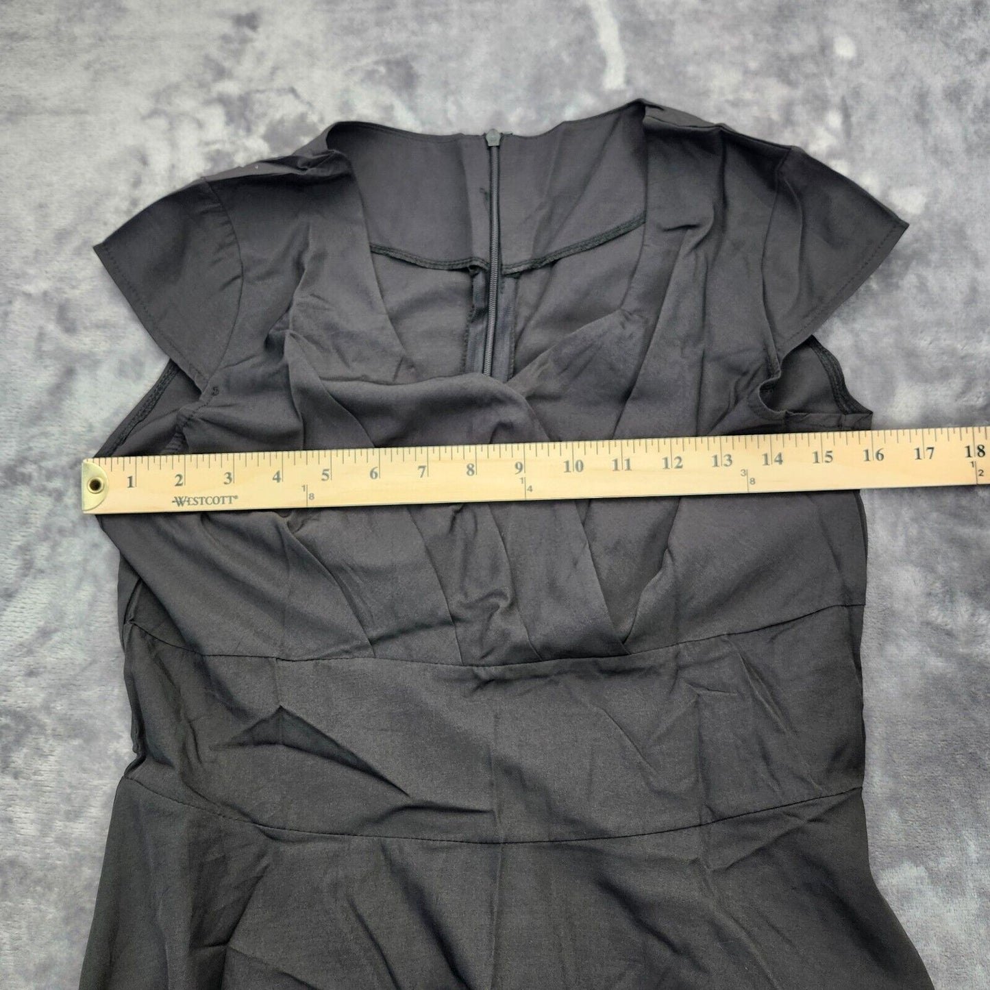 Womens Short Black Cap Sleeve Dress Size Large