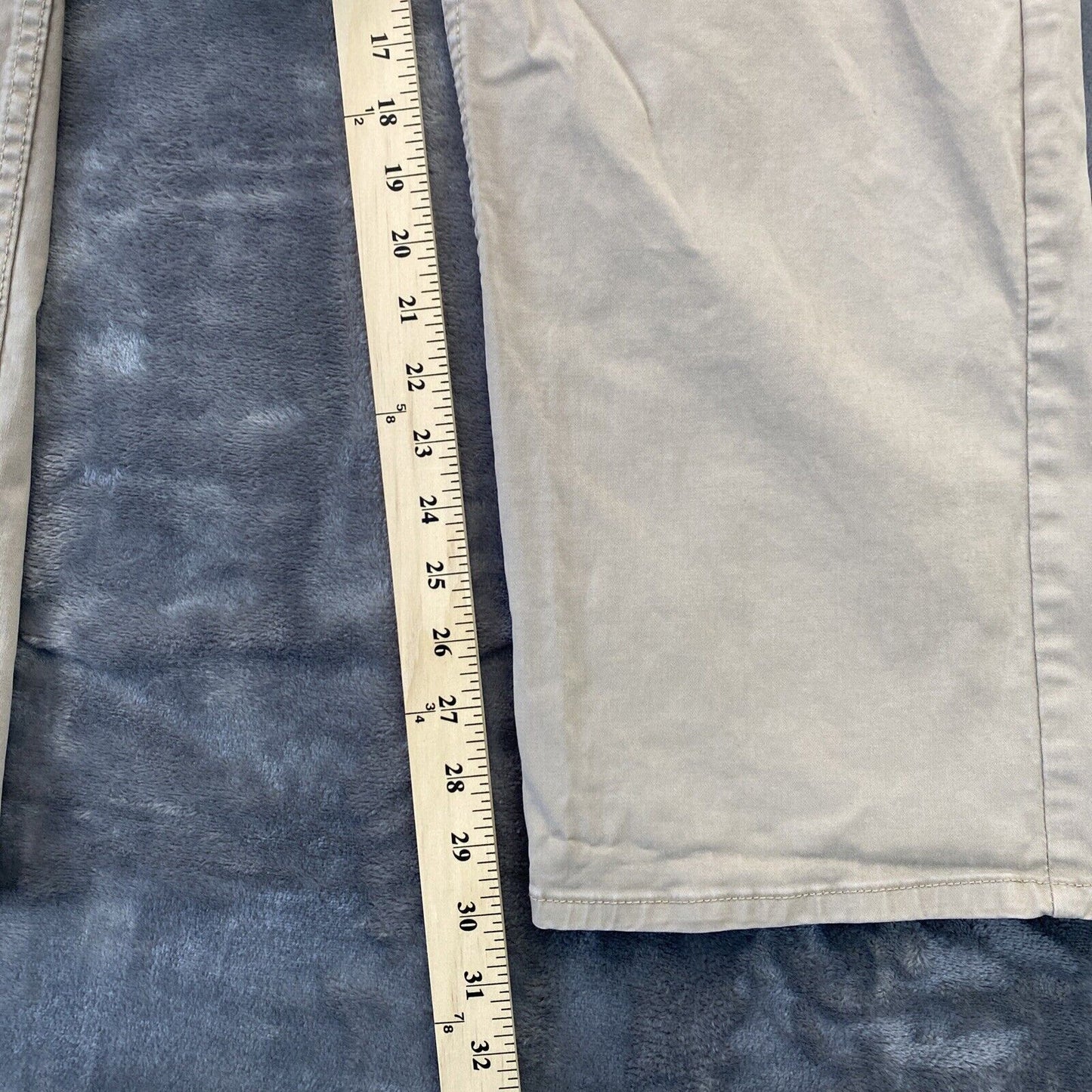 Calvin Klein Men’s Jeans 38x32 Khaki Straight Fit