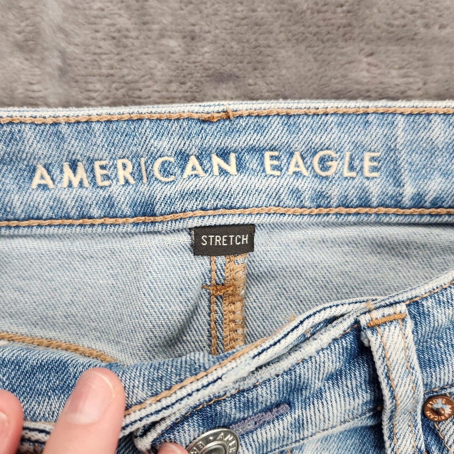 American Eagle Outfitters Stretch Crossover Denim Mom Shorts 00