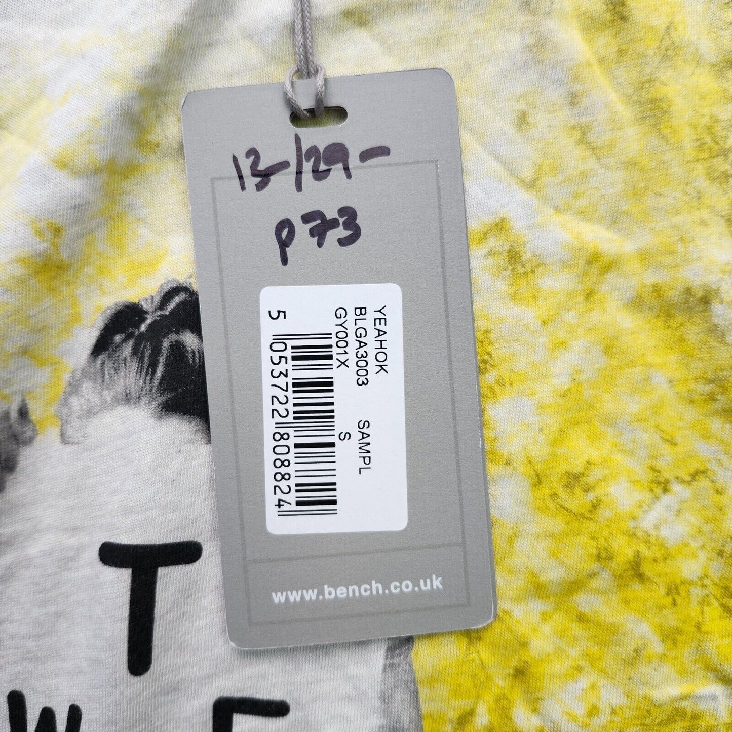 Bench Urban Wear Womens Graphic Cap Sleeve T-Shirt Size Small GRY/Yellow