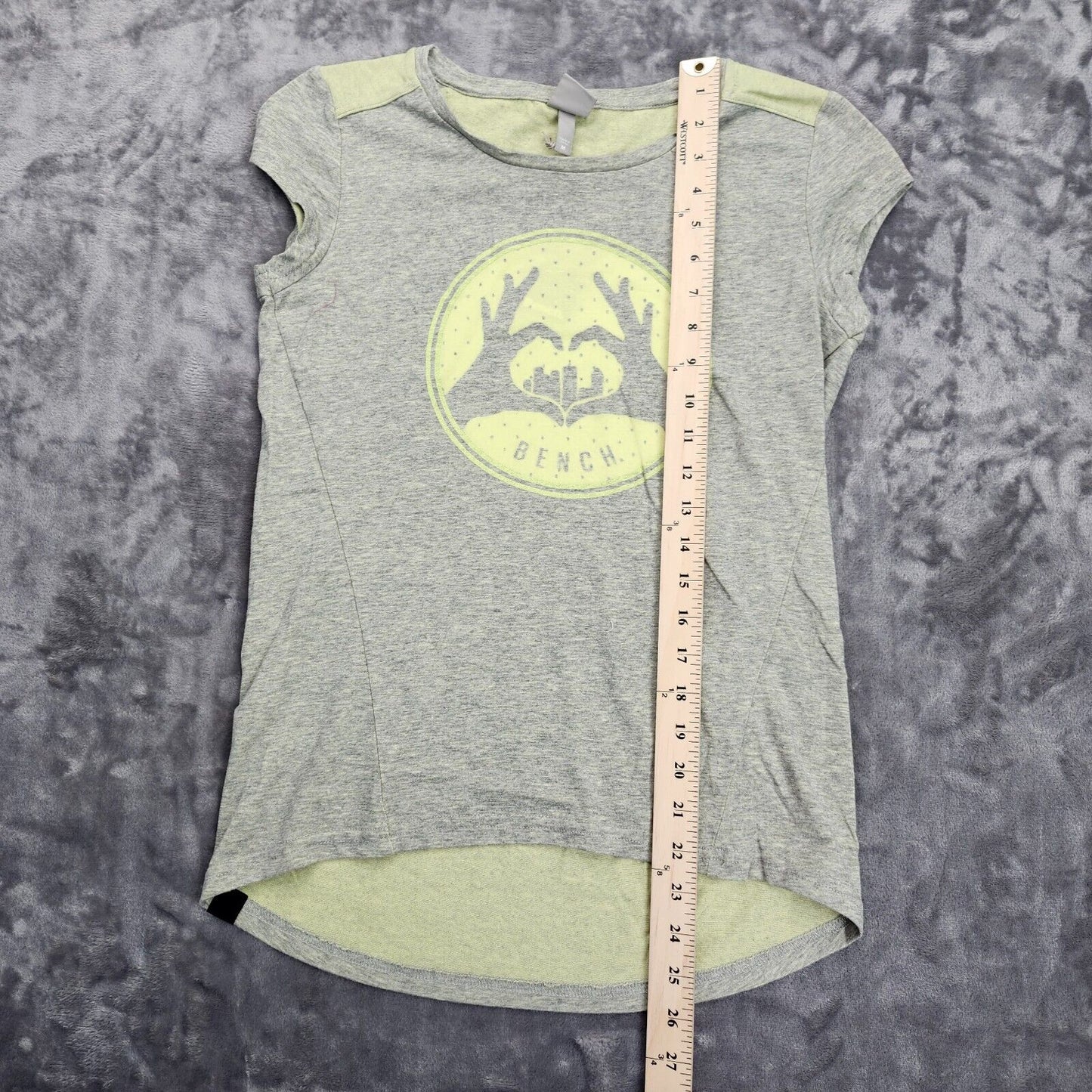 Bench Urban Wear Womens Cap sleeve On top of the world Graphic T-Shirt Size SM