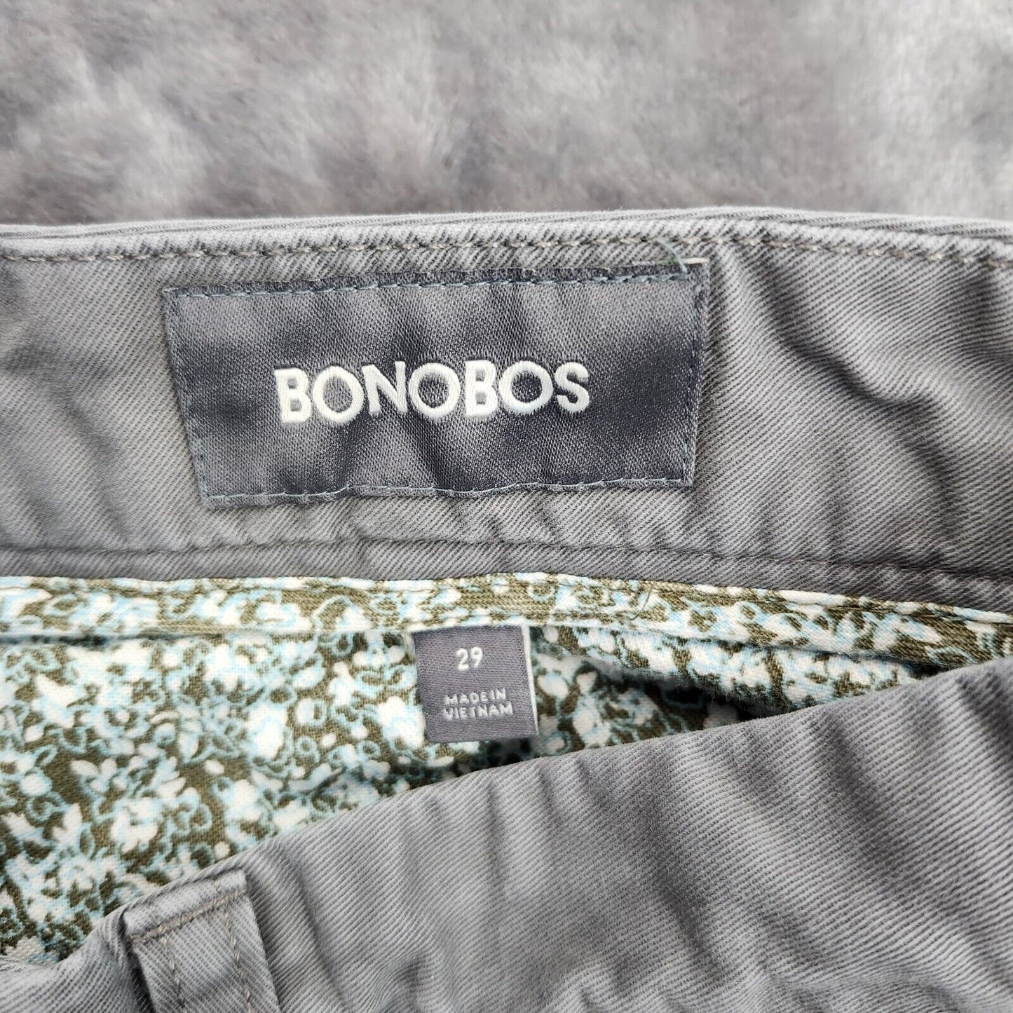 Bonobos Flat Front Solid Gray Shorts for Men size 29