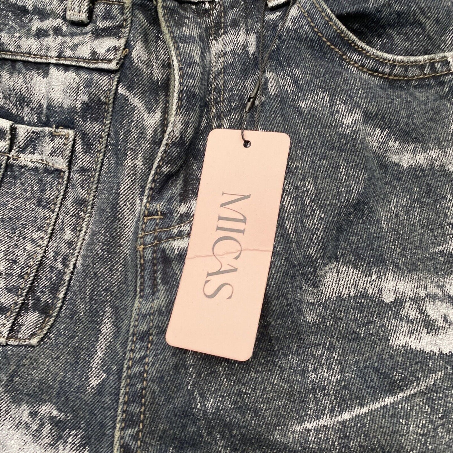 MICAS Denim Jeans Woman’s Size L Dark Wash with Solver Accents Blue Jeans Size L