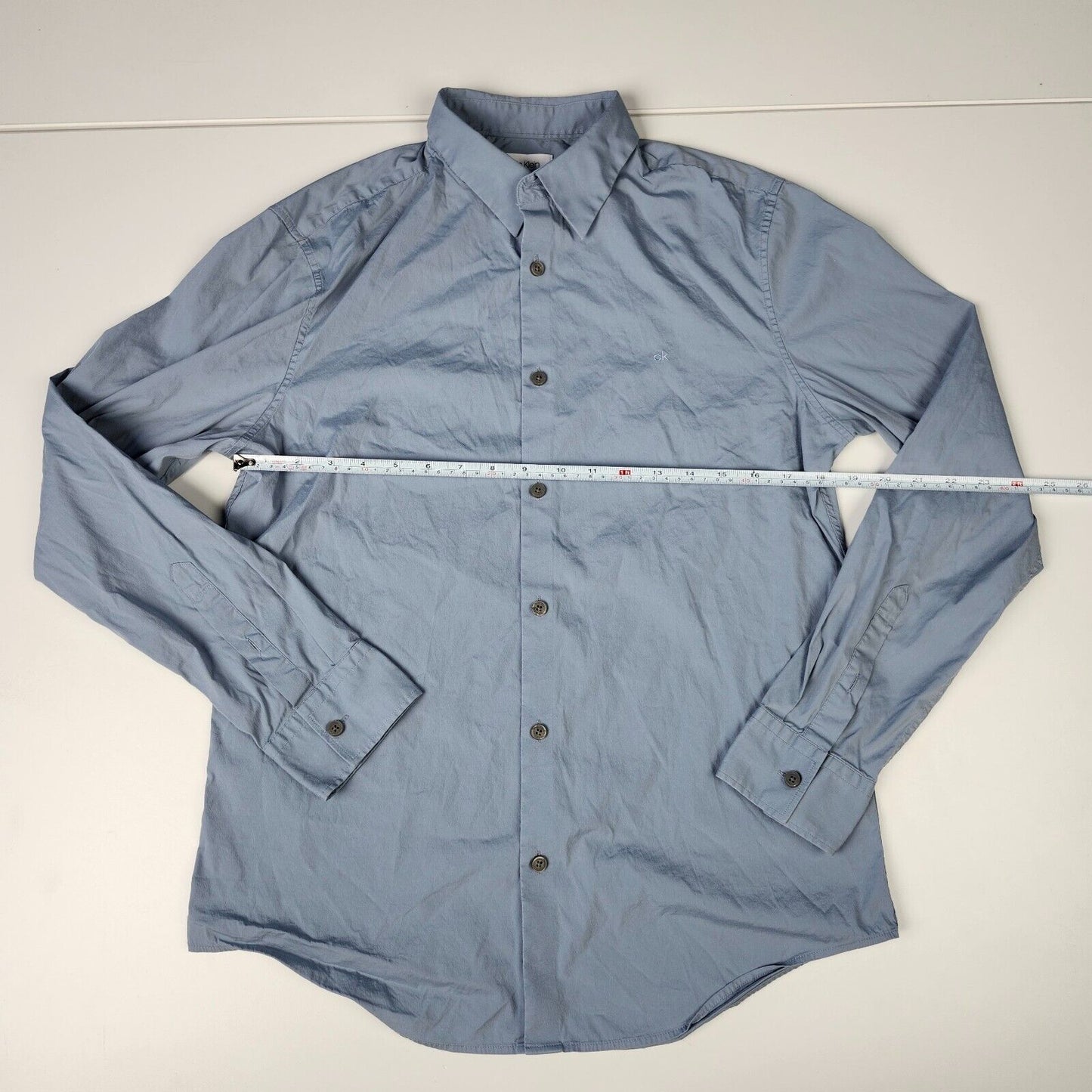Calvin Klein light blue dress shirt mens size medium