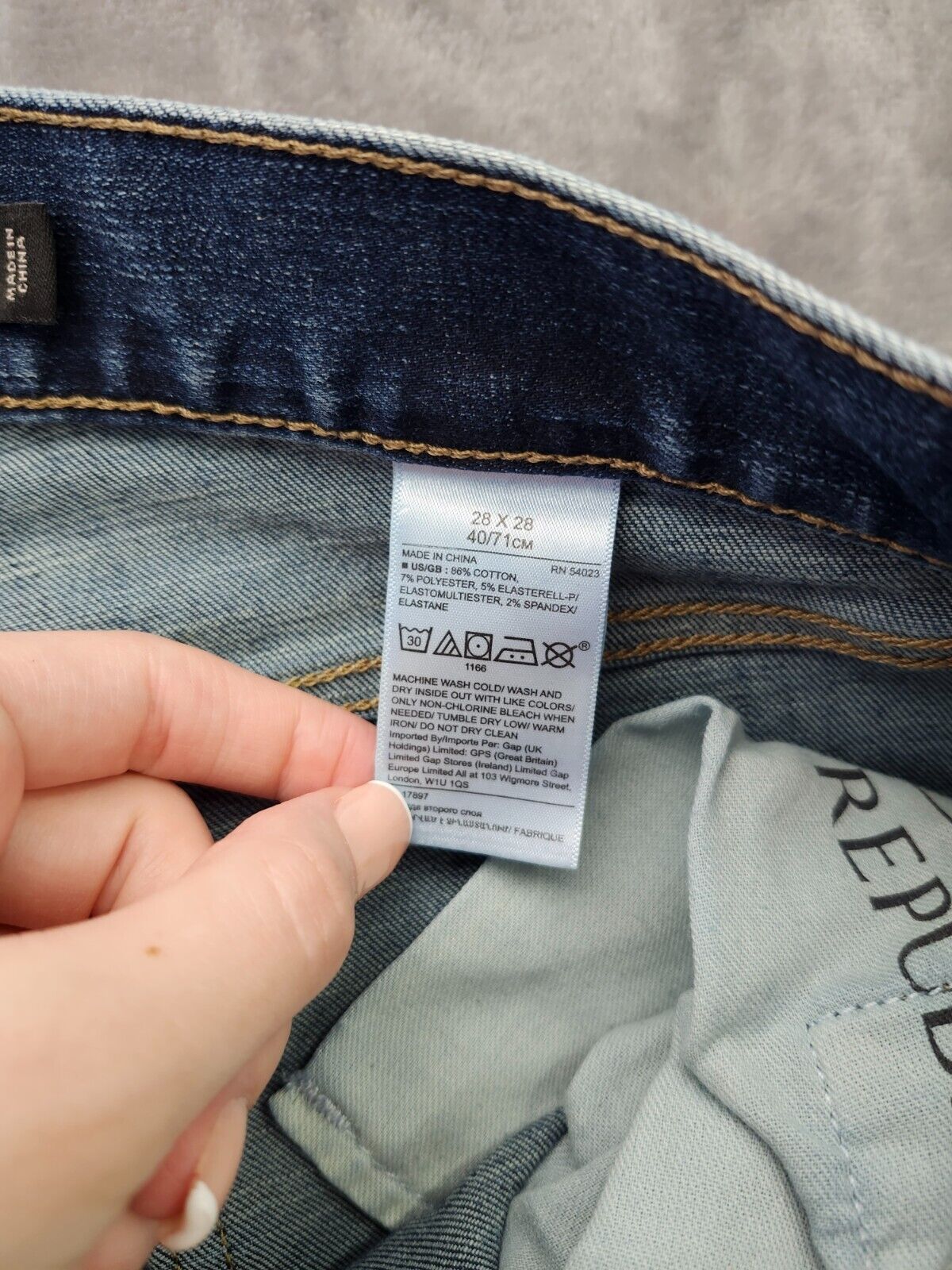 Banana Republic Skinny Fit blue jeans size 28x28
