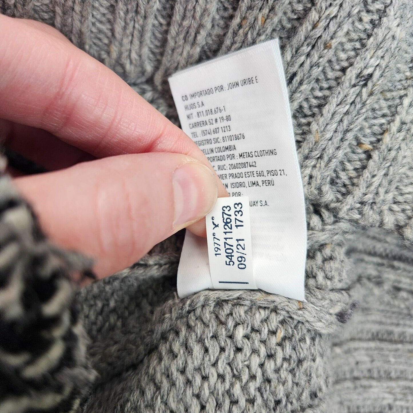 American Eagle Outfitters Acrylic Sweaters for Men Grey and Black Colorblock XLT