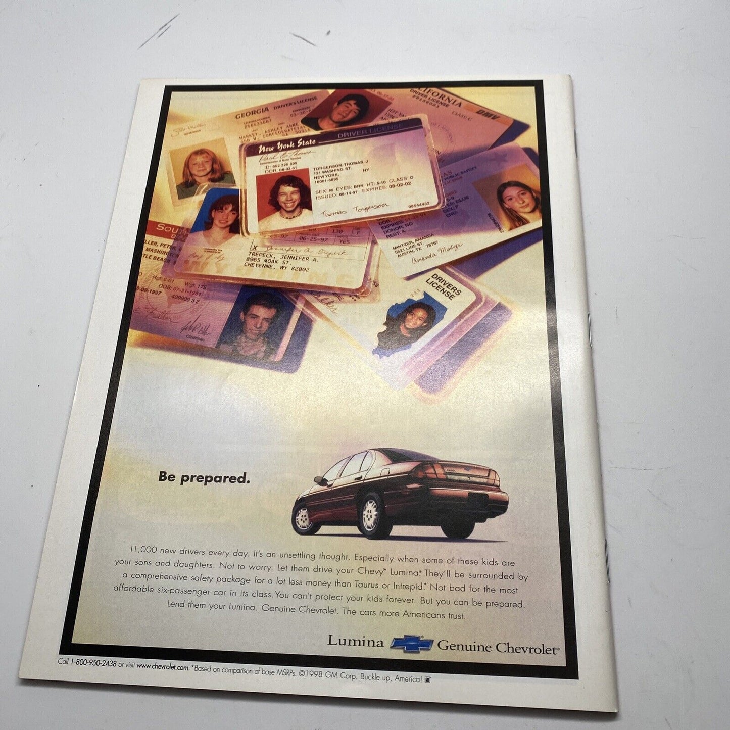 1998 October 5, Time Magazine, The Beloved Oprah/Heroes For The Planet (MH92)