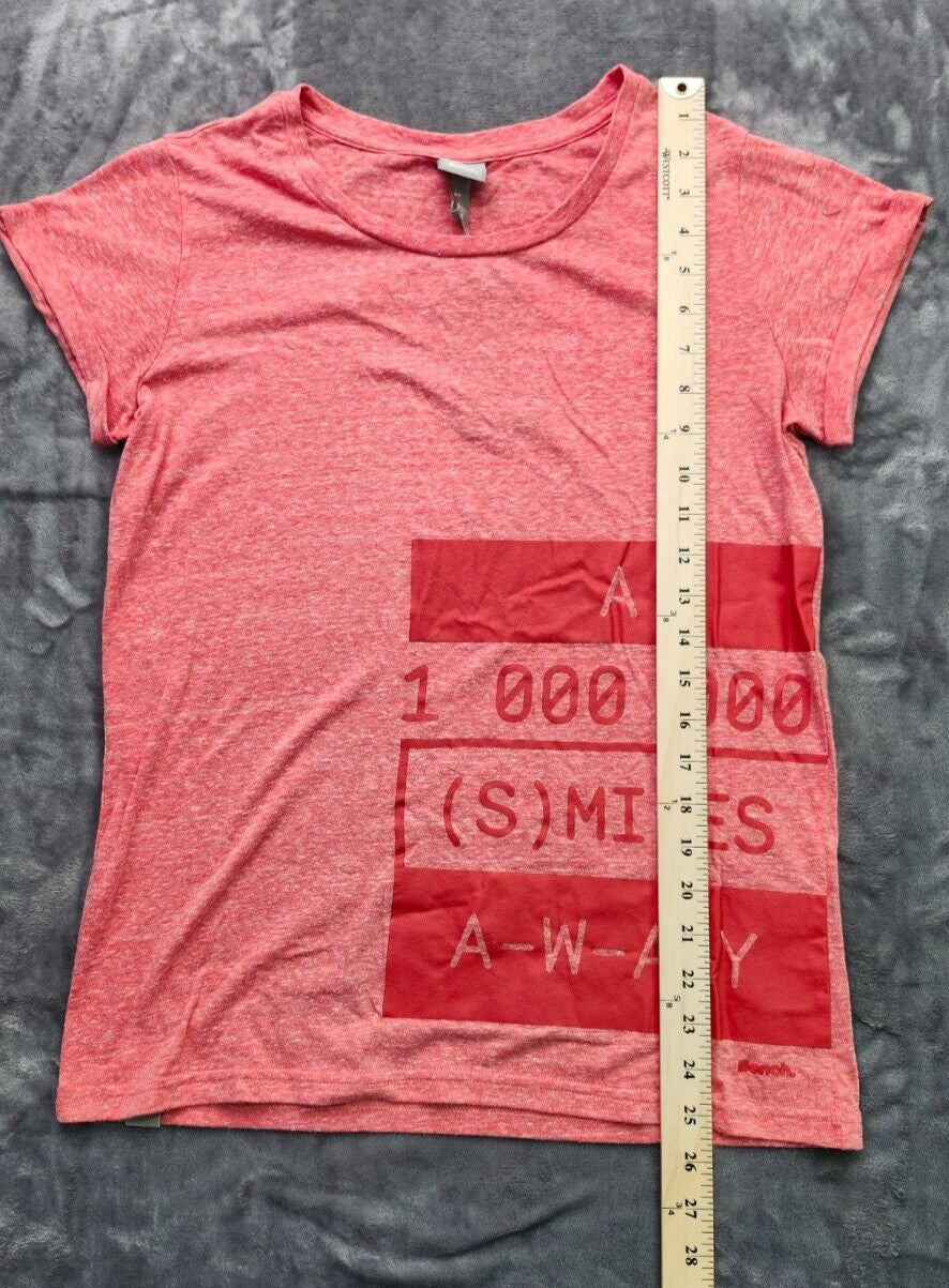 Bench Urban Wear Womens Graphic T-Shirt Size Small Pink