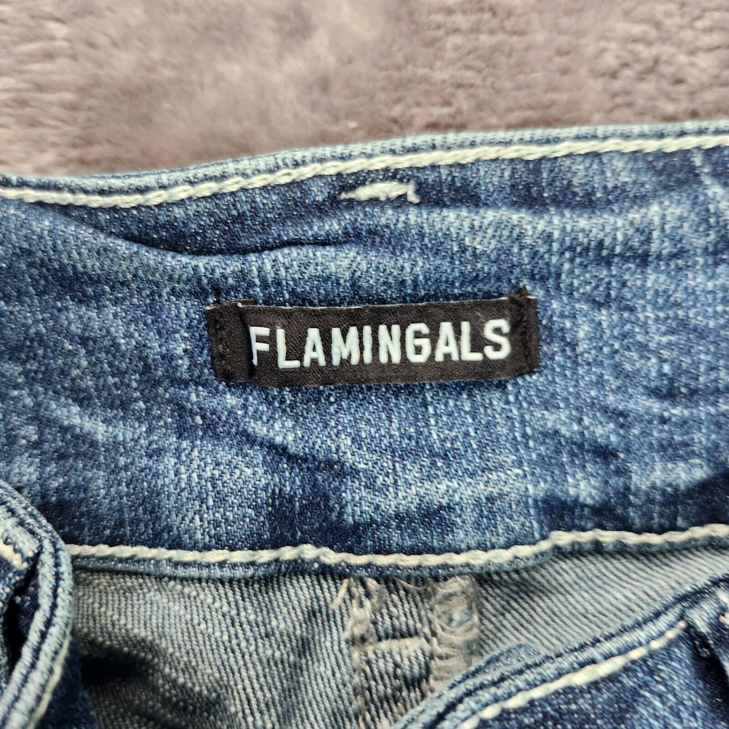 NWT Flamingals Women's Faded Blue Bootcut Jeans Size Large