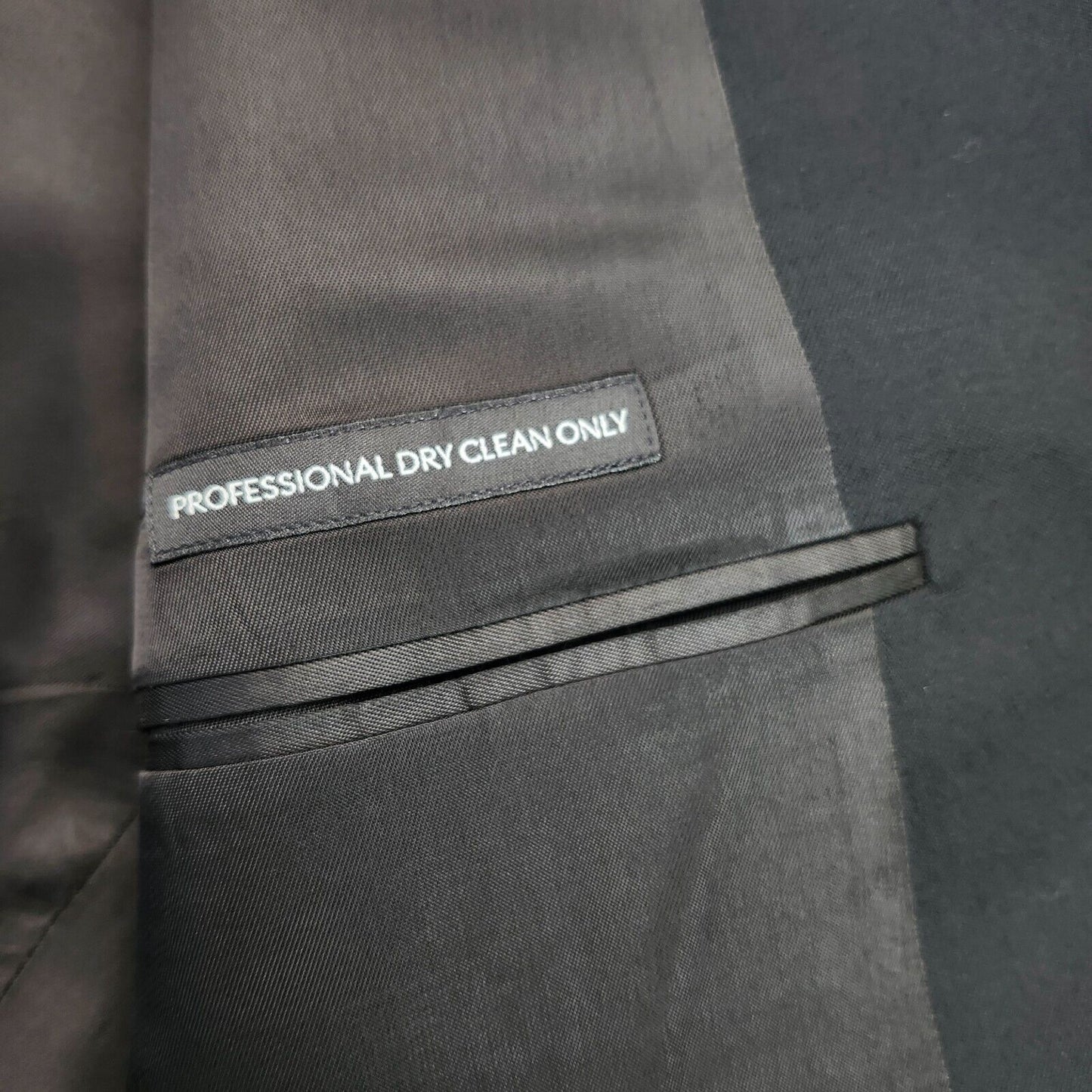 100% Wool Men's Irregular Suit Jacket 46 Long Black Notch Lapel