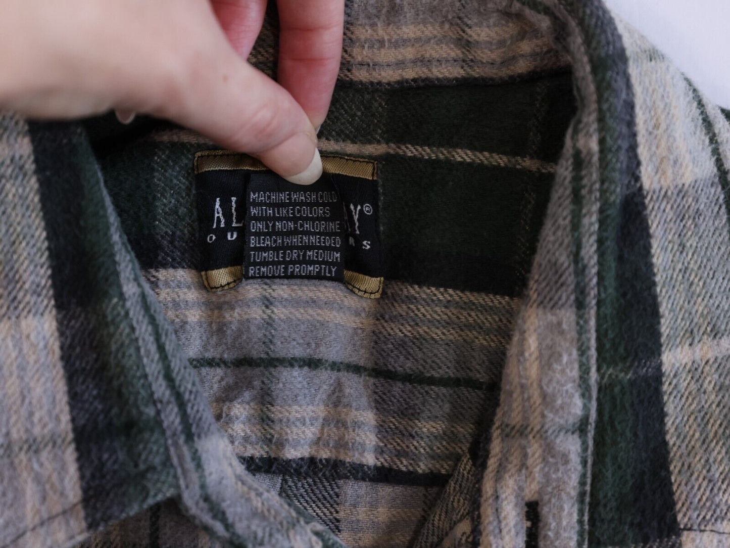 ALASKA BAY OUTFITTERS LS PLAID FLANNEL BUTTON UP SHIRT SZ XL (Vintage)