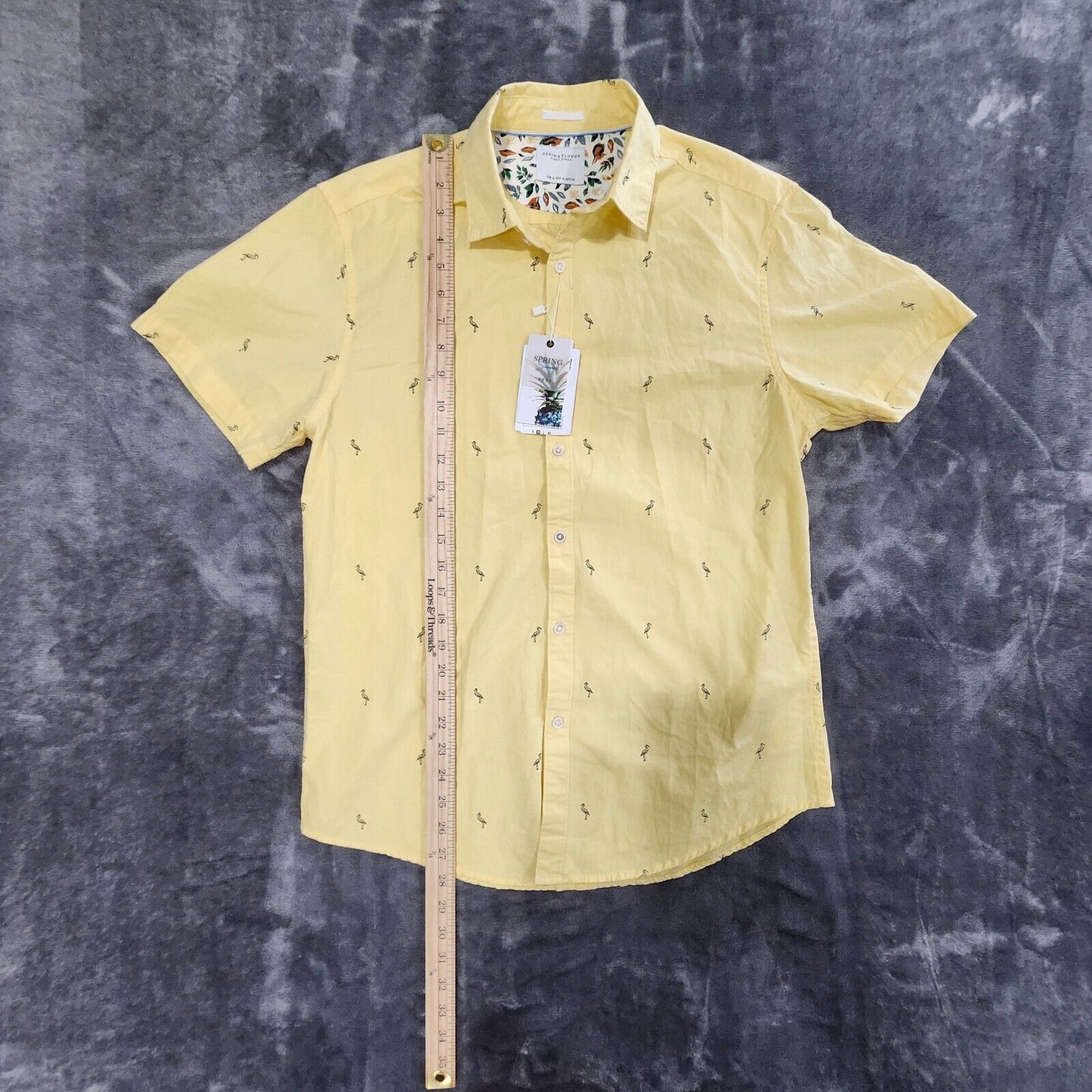 NWT Ricky Singh Denim & Flower Button Up Shirt MEDIUM Yellow Short Sleeve