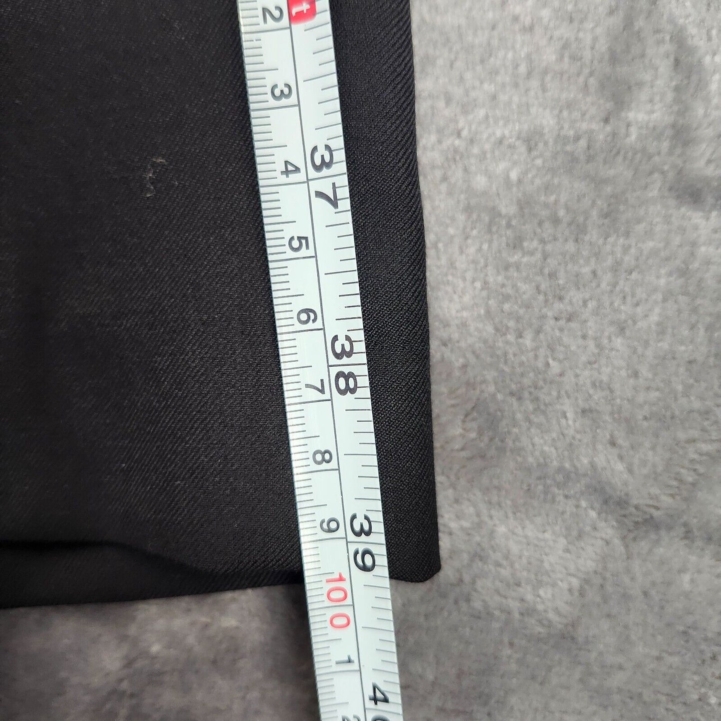 Calvin Klien Slim Fit Mens 100% Wool Suit Coat and Suit Pants size 40R