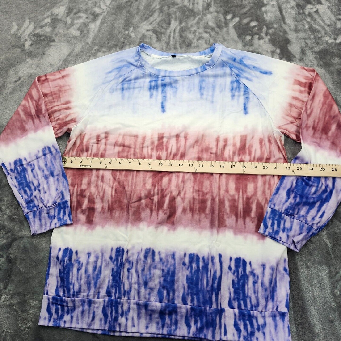Womens Crewneck Graphic Long Sleeve Shirt Red, White, Blue XL
