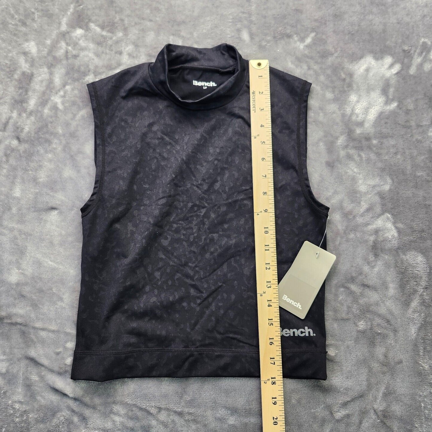 NWT Bench Urban Wear Womens Turtle neck tank top size small