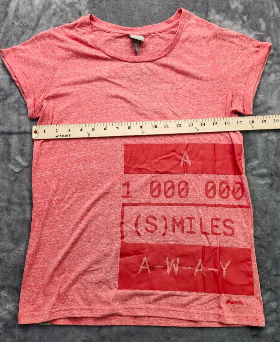 Bench Urban Wear Womens Graphic T-Shirt Size Small Pink