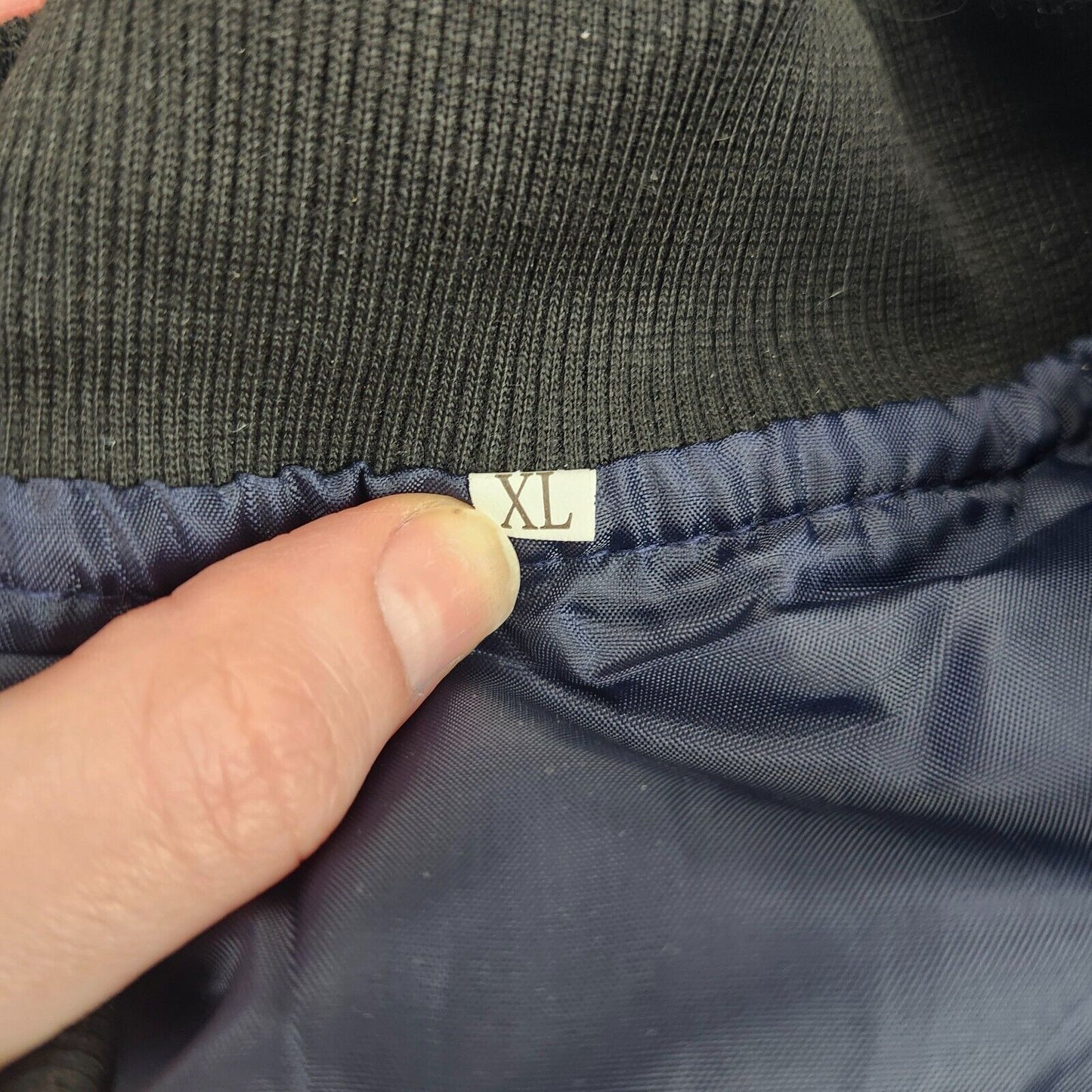 Men's Quilted Lightweight Bomber Jacket Navy Blue Size XL