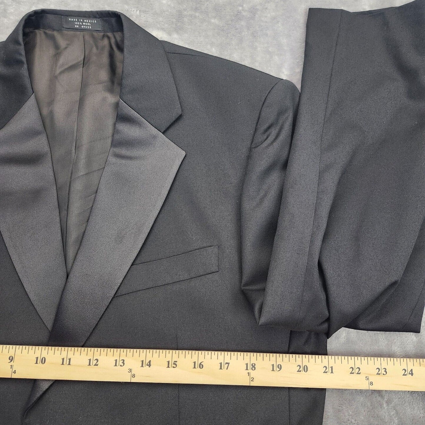 100% Wool Men's Tuxedo Set Jacket Size 40 Long, Pants 34