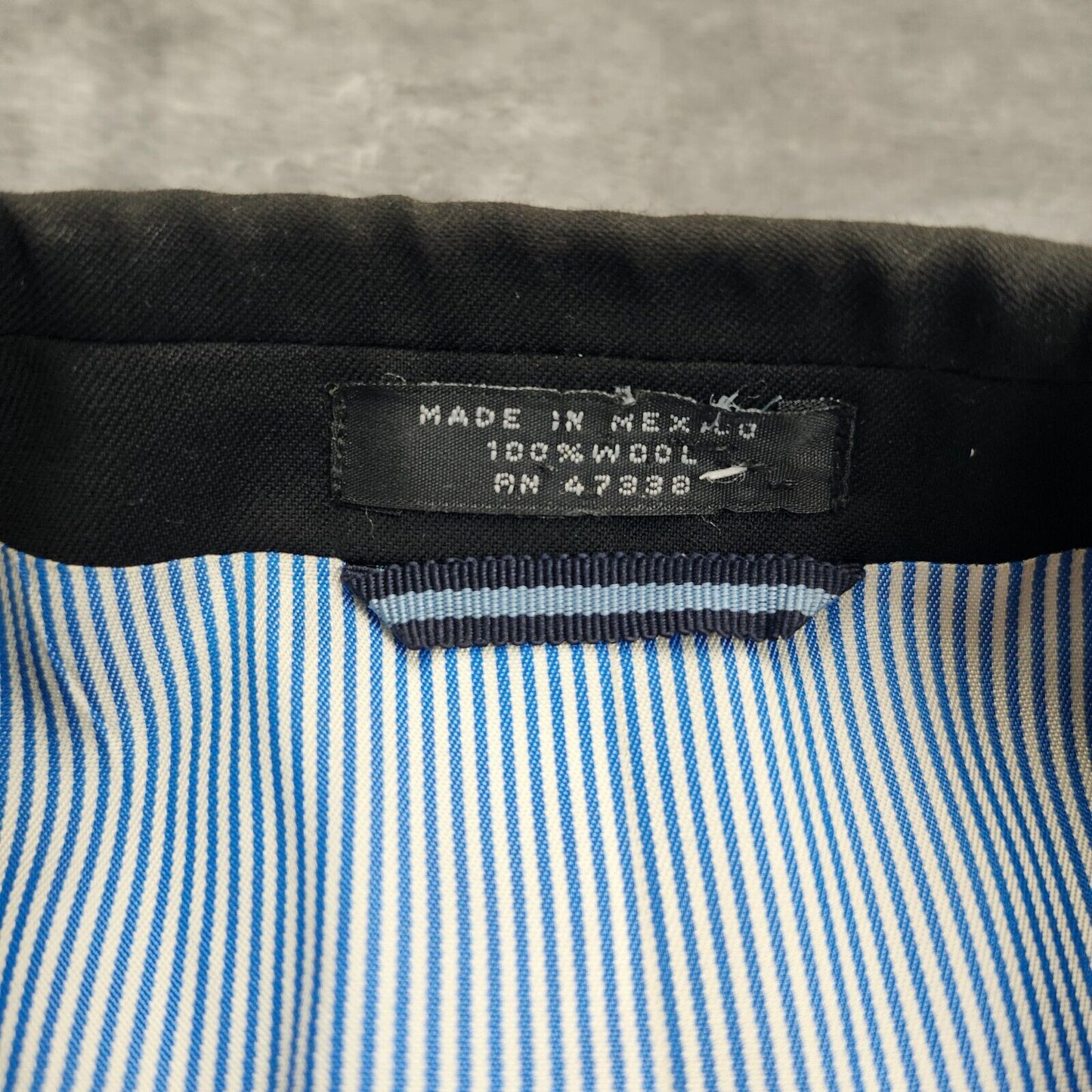 NWT Tommy Hilfiger Black Wool Suit Set Jacket Notch Lapel 38 Long, Pants 32