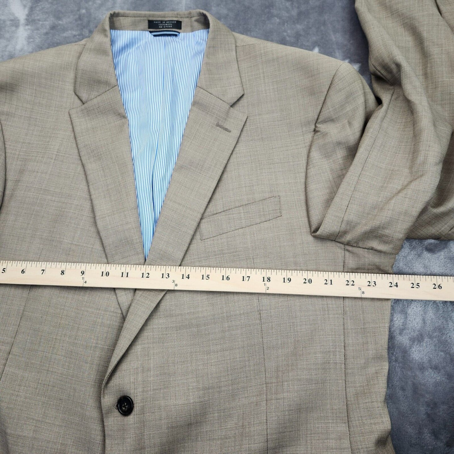 NWoT Tommy Hilfiger 100% Wool Mens Suit Jacket 48 Long Tan Notch Lapel