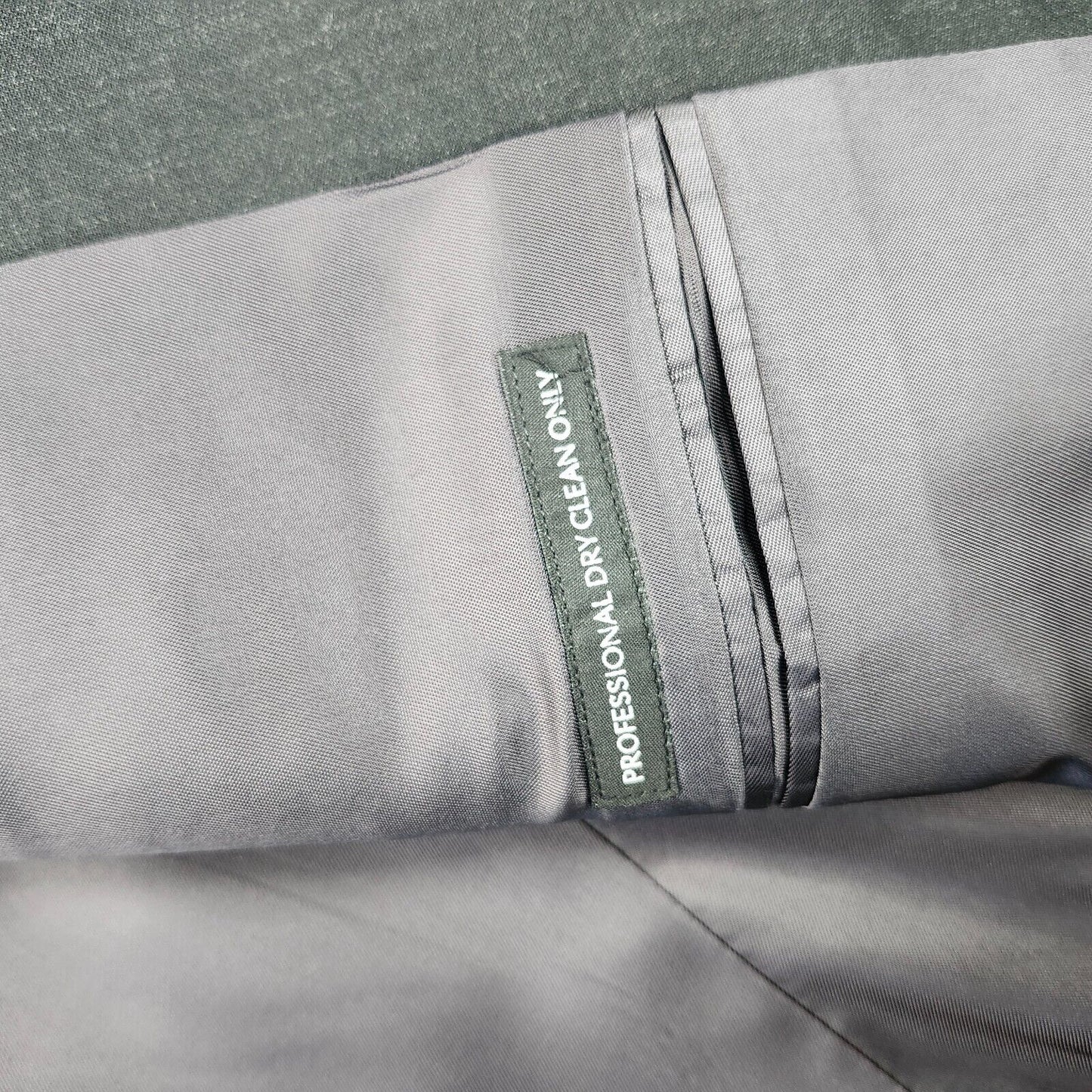 100% Wool Suit Set Jacket Size 50 Pant Size 40 Waist