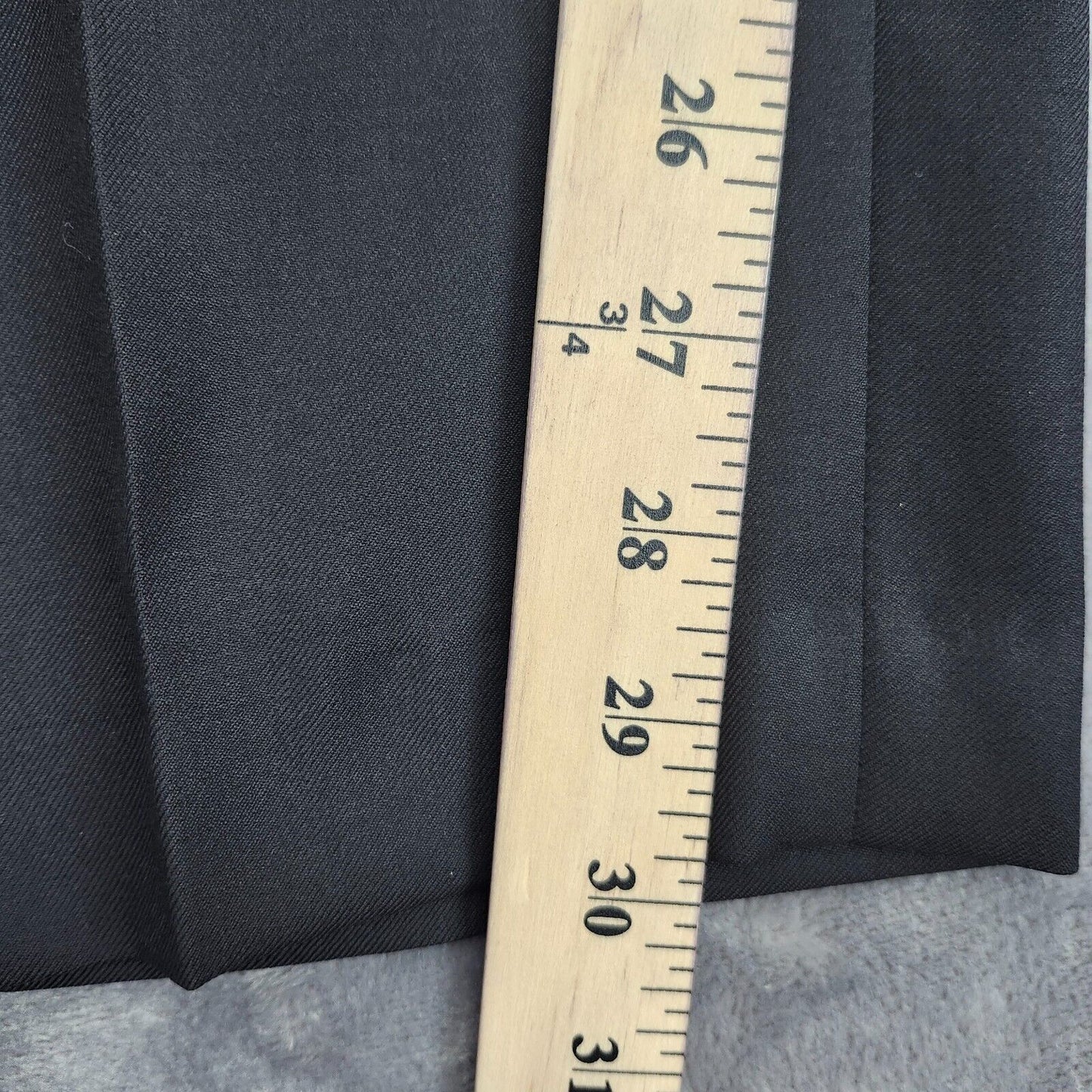 Calvin Klien Slim Fit Mens 100% Wool Suit Coat and Suit Pants size 40R