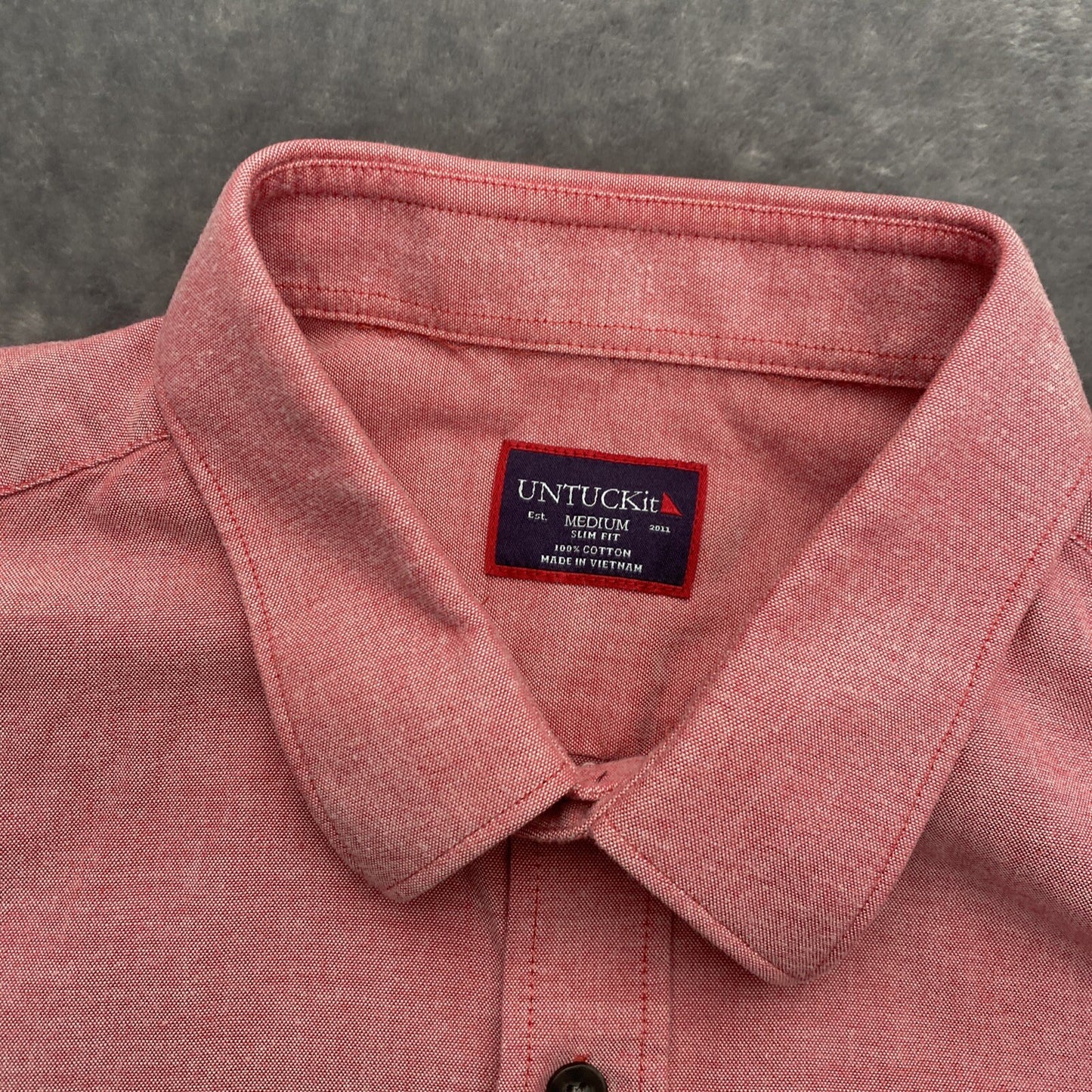 Mens Untuckit 100% Cotton Long Sleeve Casual Shirt Red Mens Size Medium