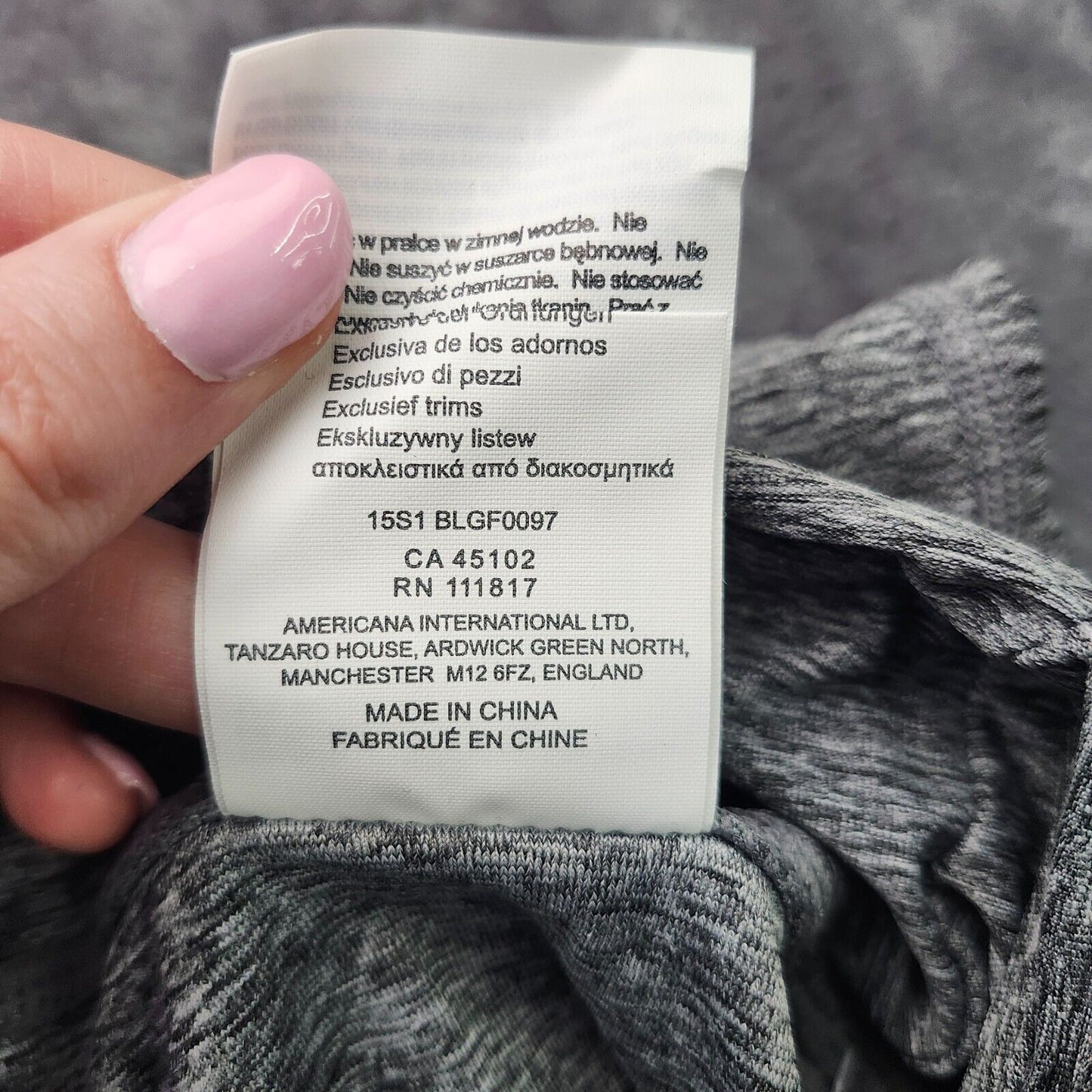 NWT Bench Urban Wear Womens Yoga pants capri skinny Size Small gray