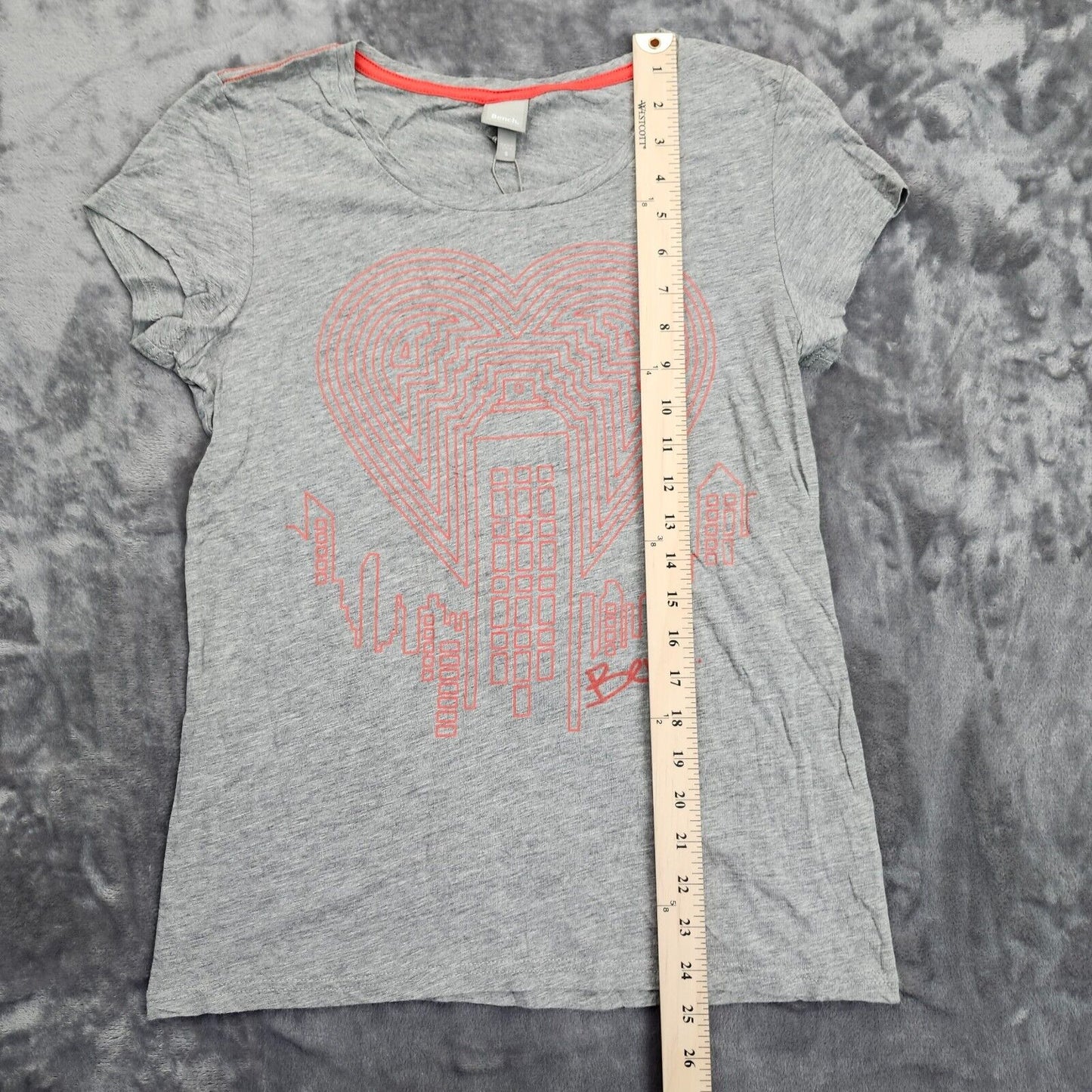 Bench Urban Wear Womens Cap sleeve T-Shirt Love this City Size SM