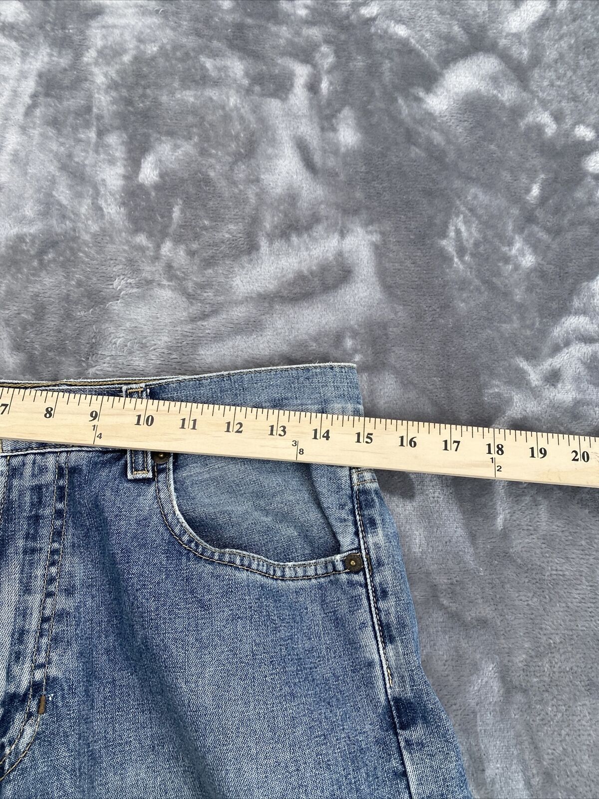 Old Navy Mens Y2K Famous Bootcut Jeans Size 30 x 30 100% Cotton