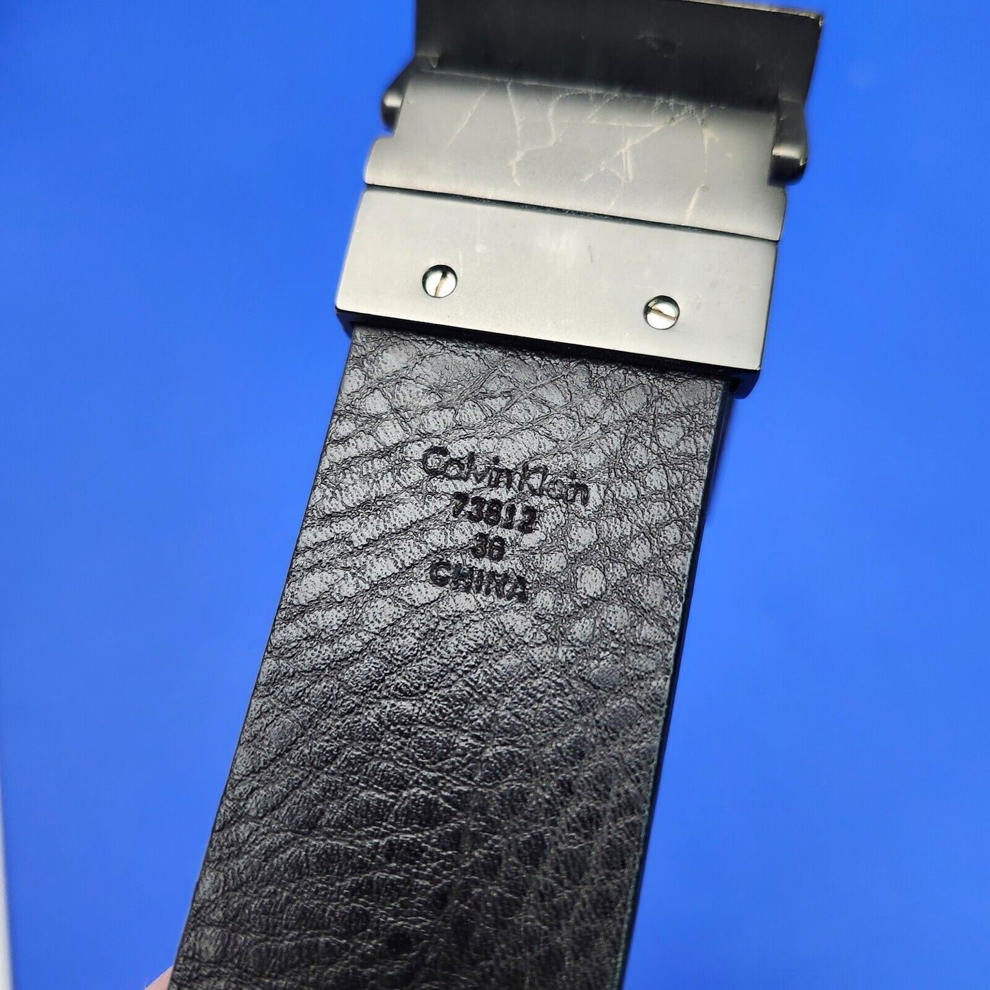 Calvin Klein Men's 36mm Genuine Leather Minimalistic Buckle Belt Black